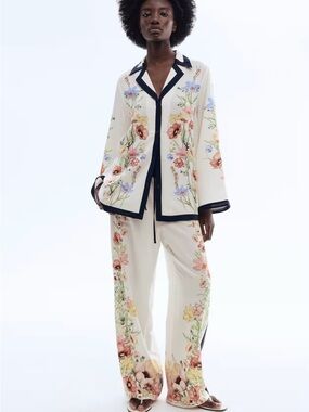 NWT H&M CREAM FLORAL PRINTED LYOCELL PANTS SIZE L